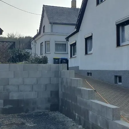 Bienchen In 04680 דירה Colditz