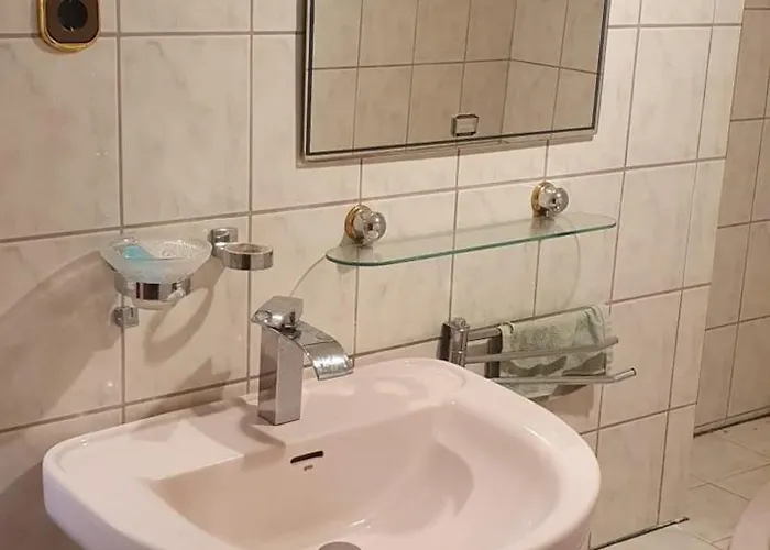 Bienchen In 04680 * Colditz